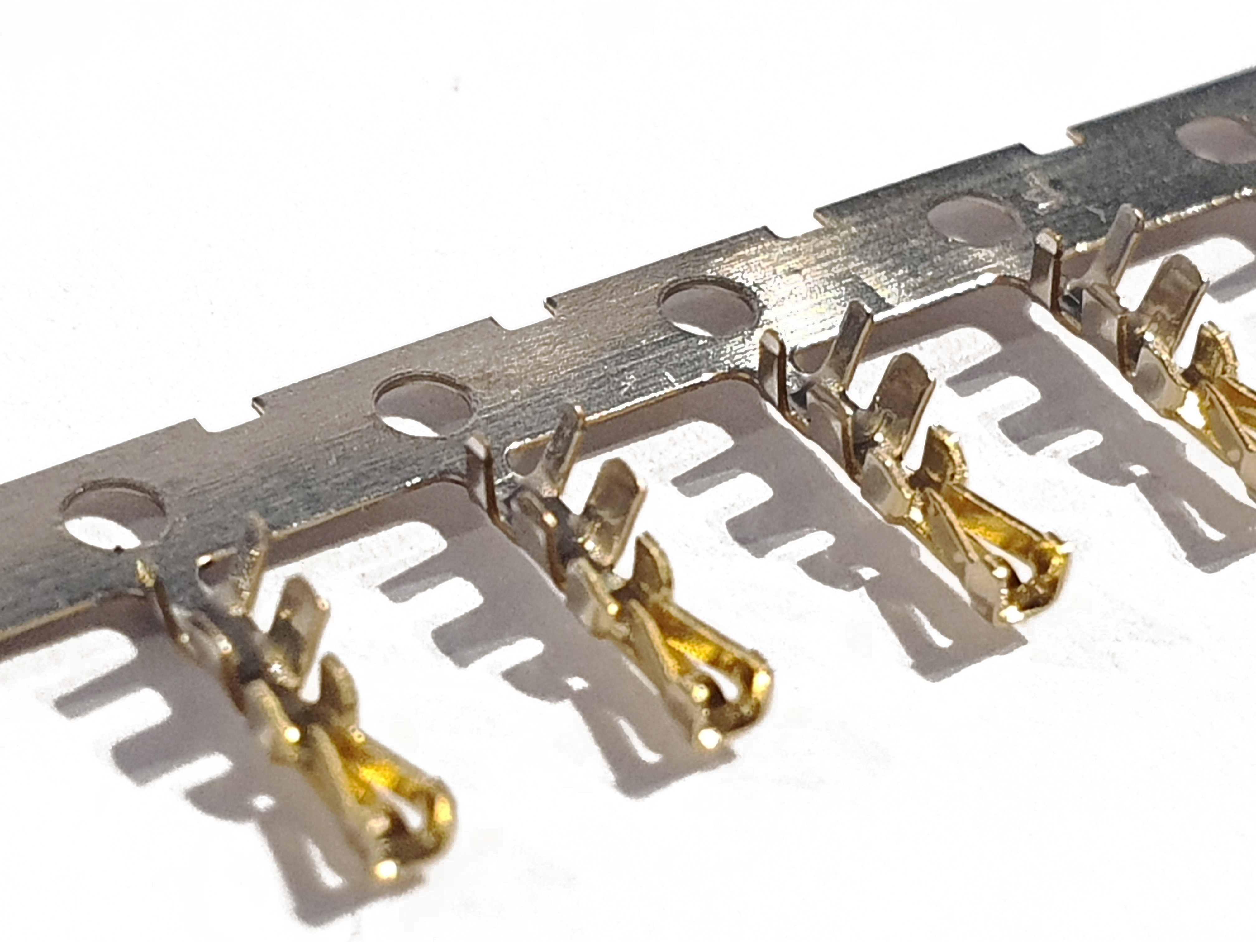 Crimpkontakt Minitek, Amphenol FCI 10044403-101LF, Wire to Board Connector, 2.00mm (0, 079in), Crimp to Wire Contact, AWG 22 - 24