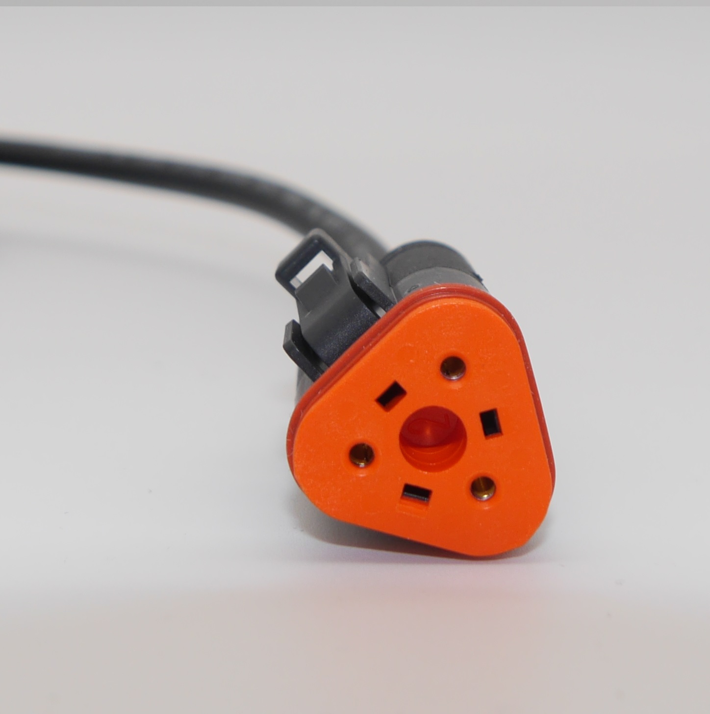 AT-06-3P-A/K1/0.14/2m PVC